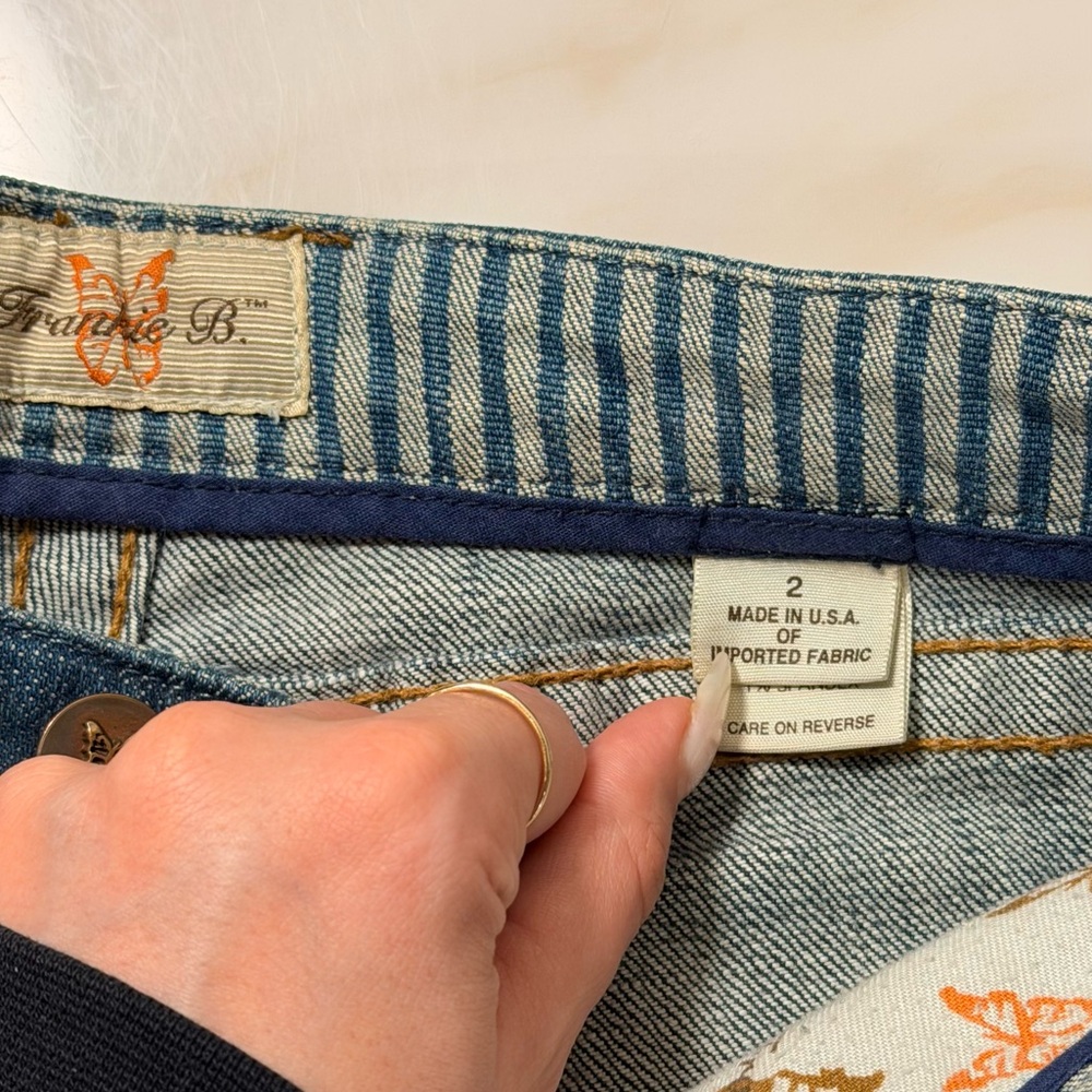 Frankie B. Heart of Steel Jeans - Picture 4 of 4